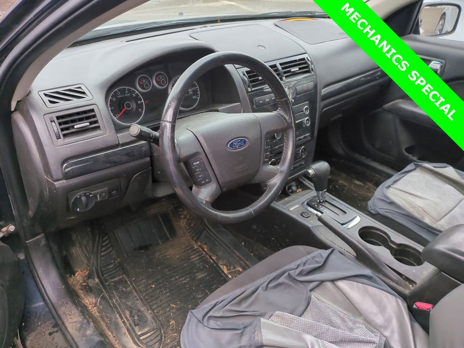 Thumbnail: 2009 Ford Fusion - 10