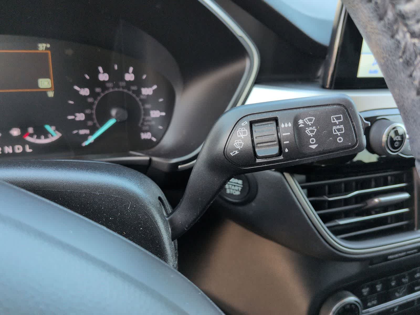 Thumbnail: 2020 Ford Escape - 26