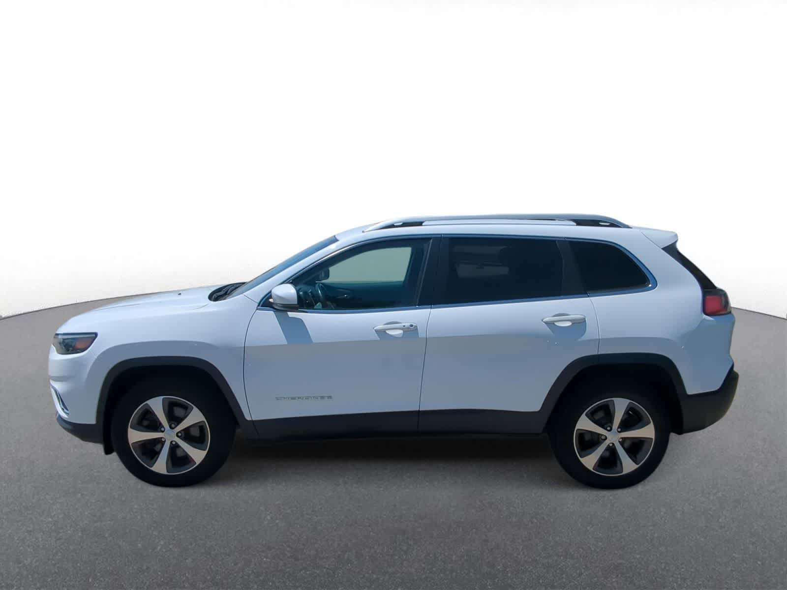 Thumbnail: 2020 Jeep Cherokee - 5