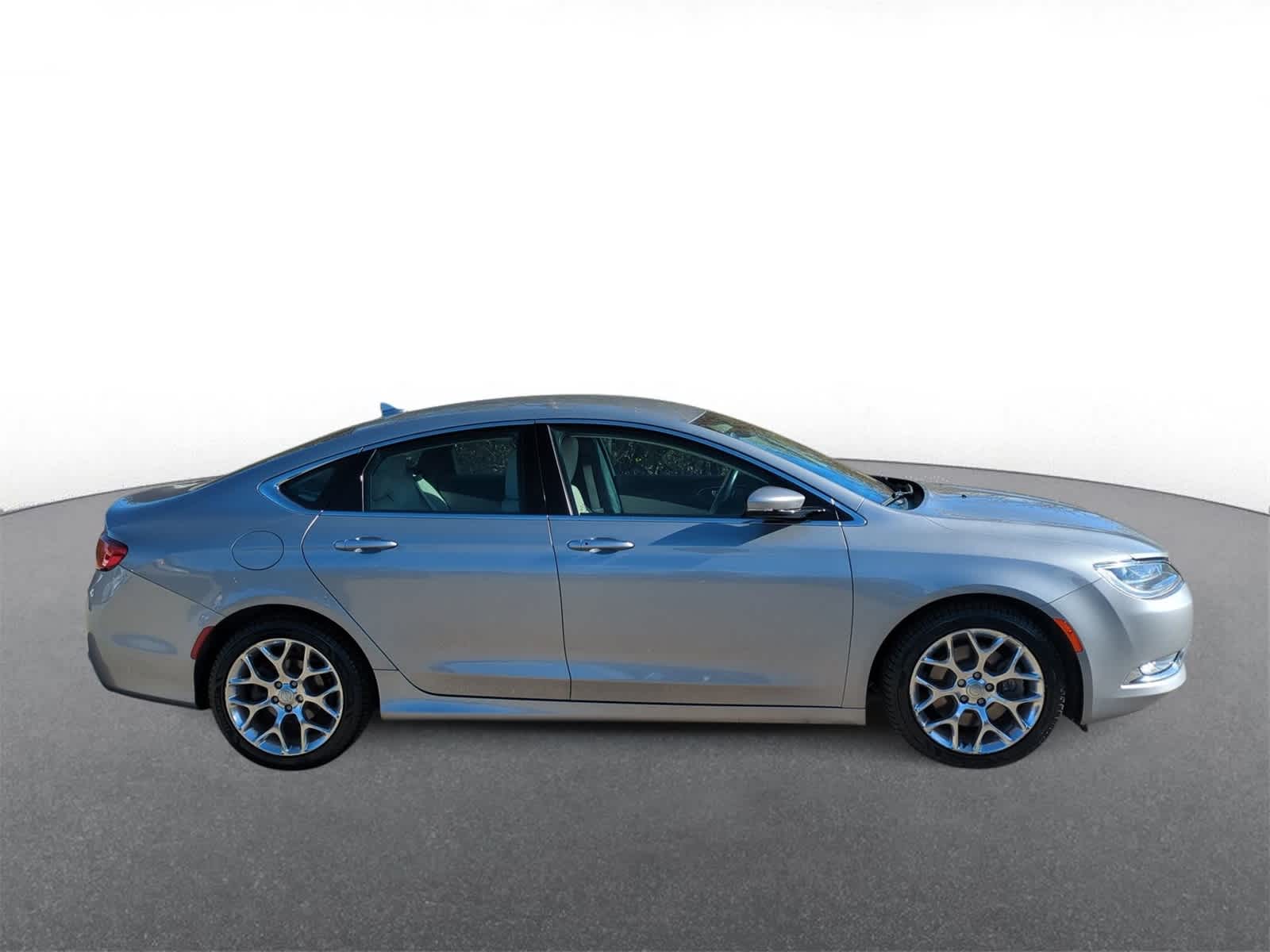 Thumbnail: 2015 Chrysler 200 - 9