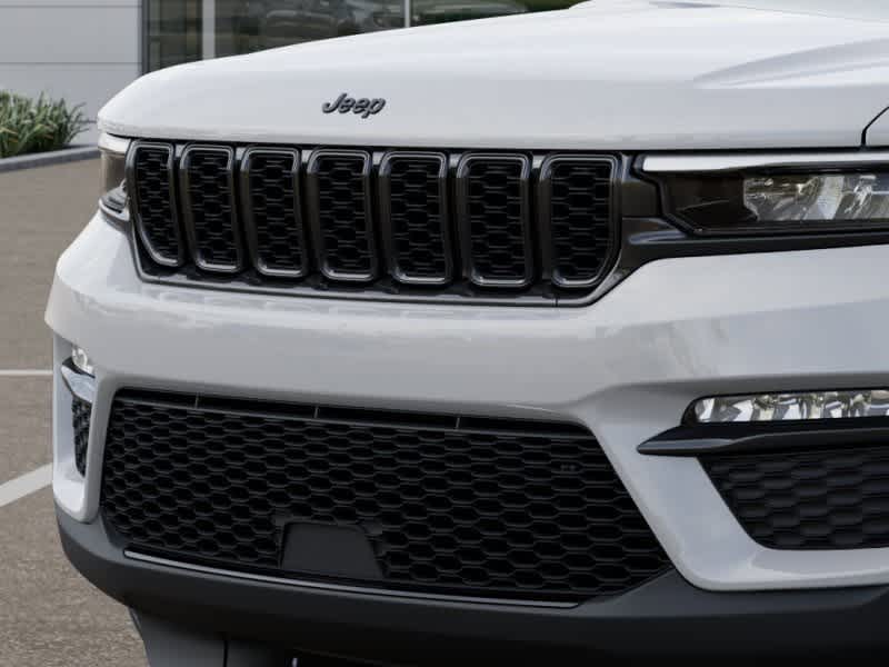 Thumbnail: 2025 Jeep Grand Cherokee - 11