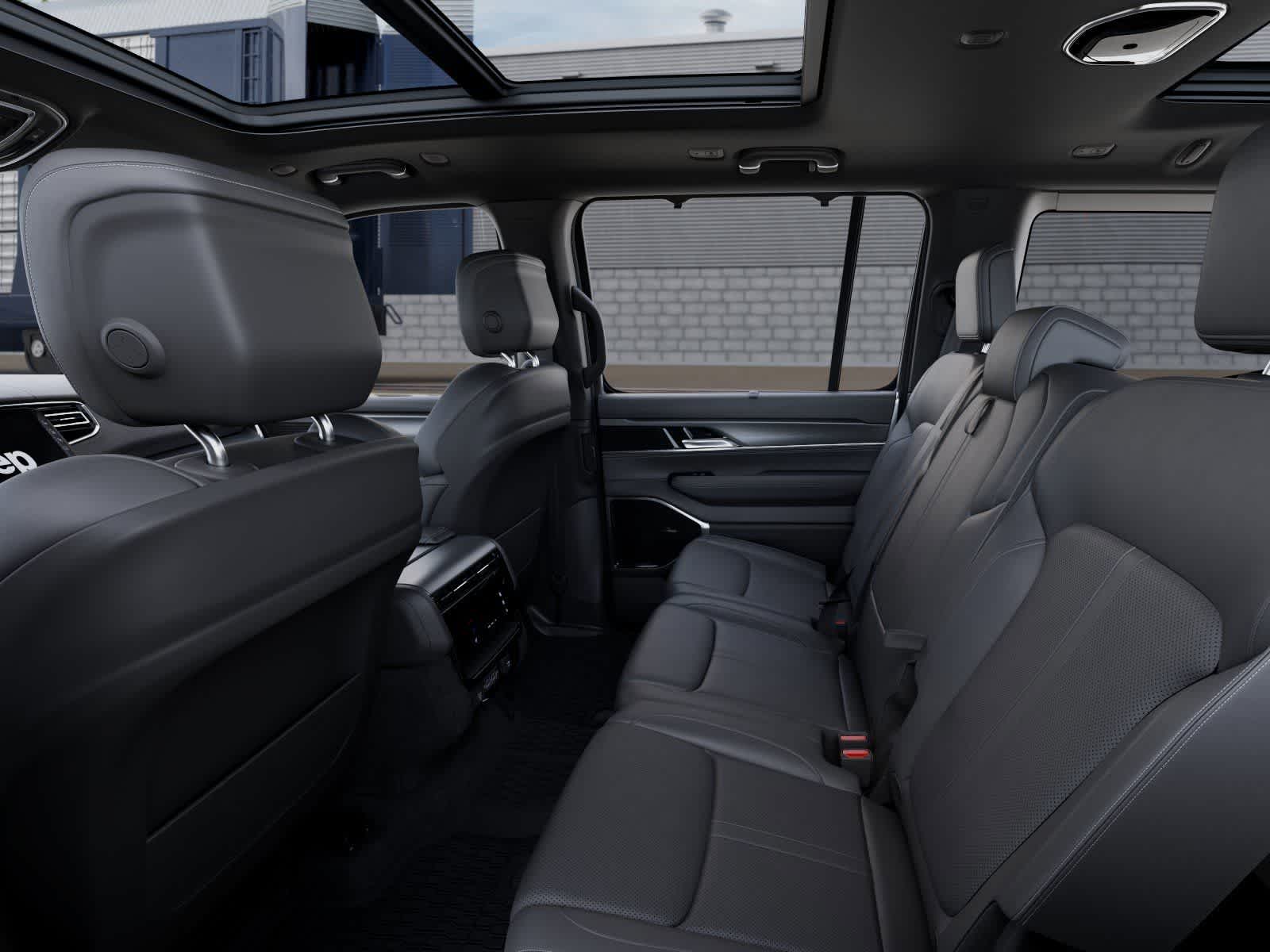 Thumbnail: 2026 Jeep Grand Wagoneer - 22