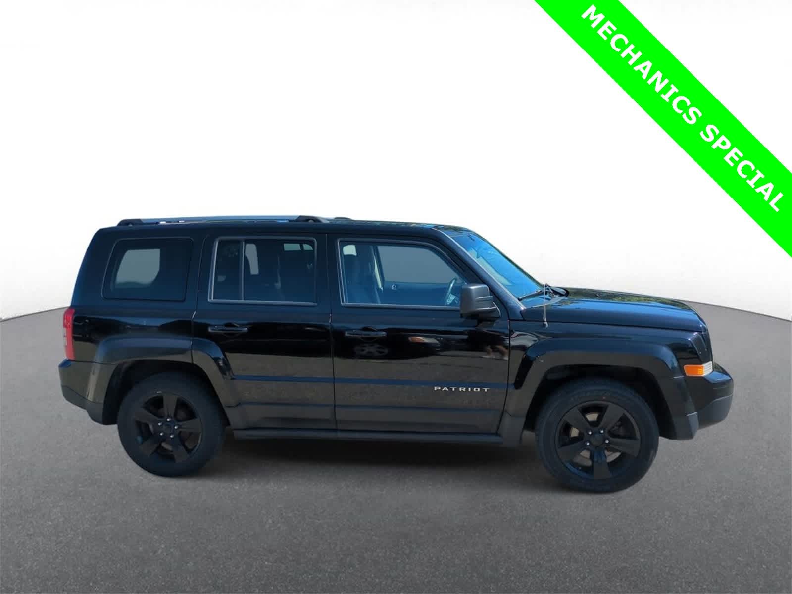Thumbnail: 2012 Jeep Patriot - 9