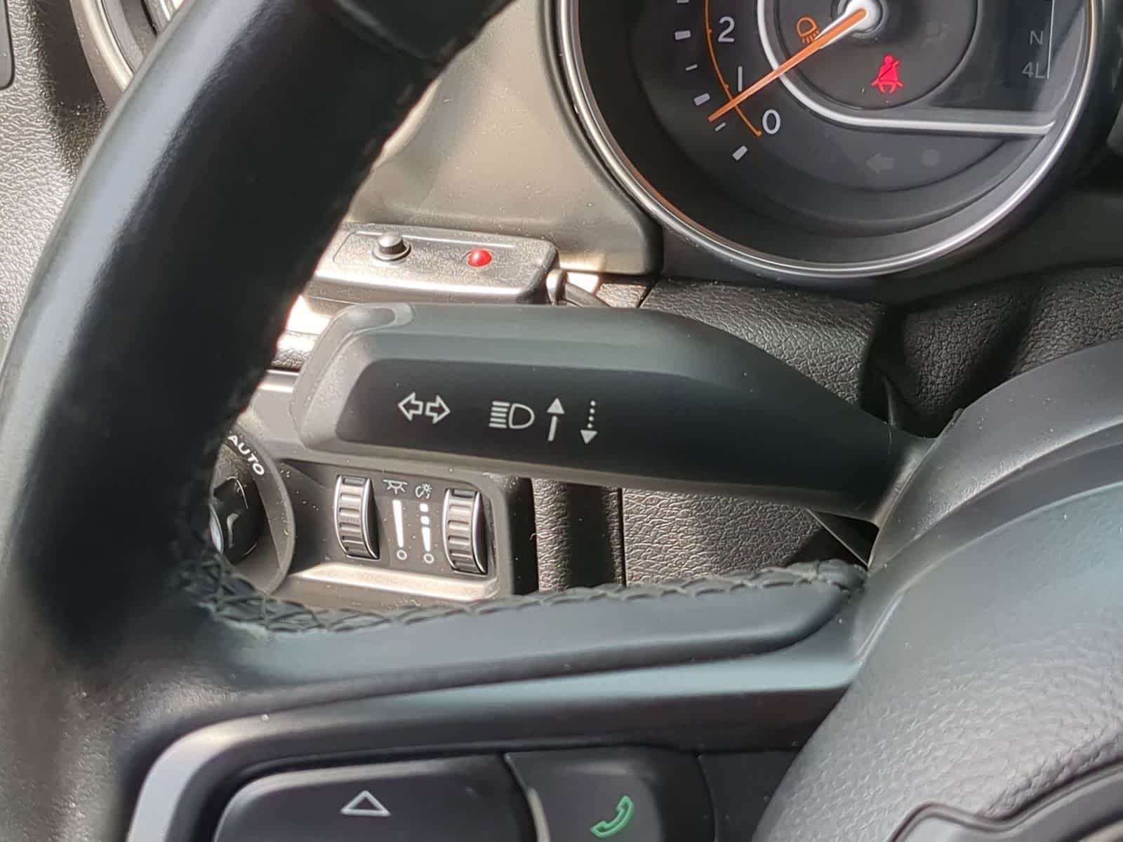 Thumbnail: 2021 Jeep Gladiator - 26