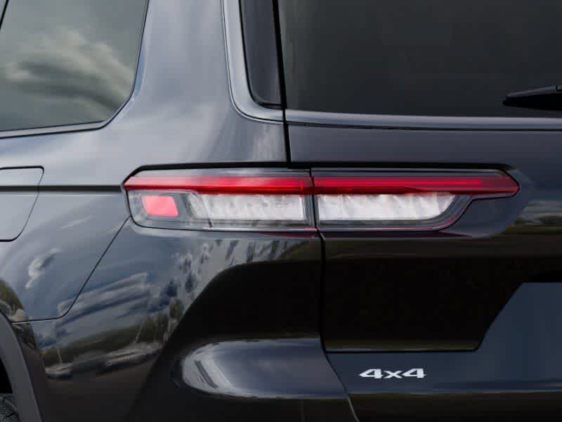 Thumbnail: 2026 Jeep Grand Cherokee L - 9