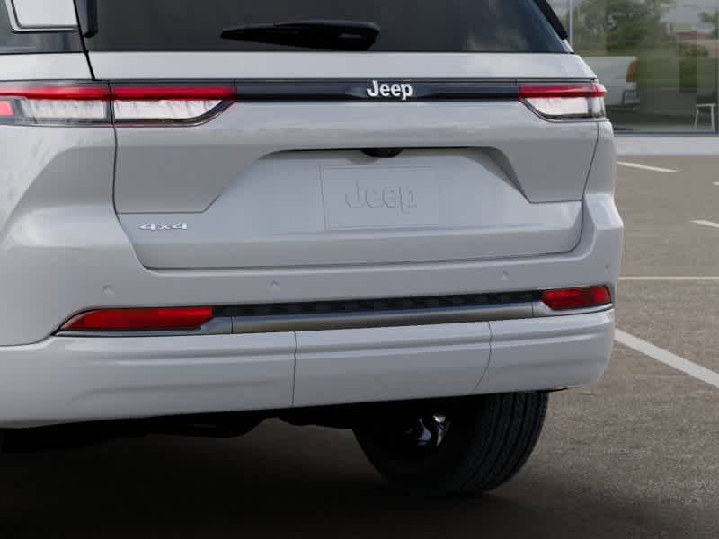 Thumbnail: 2026 Jeep Grand Cherokee - 13