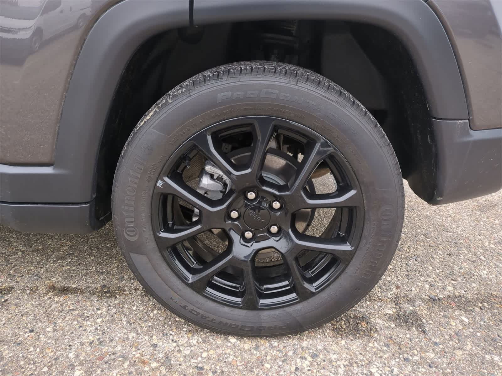 Thumbnail: 2023 Jeep Compass - 14