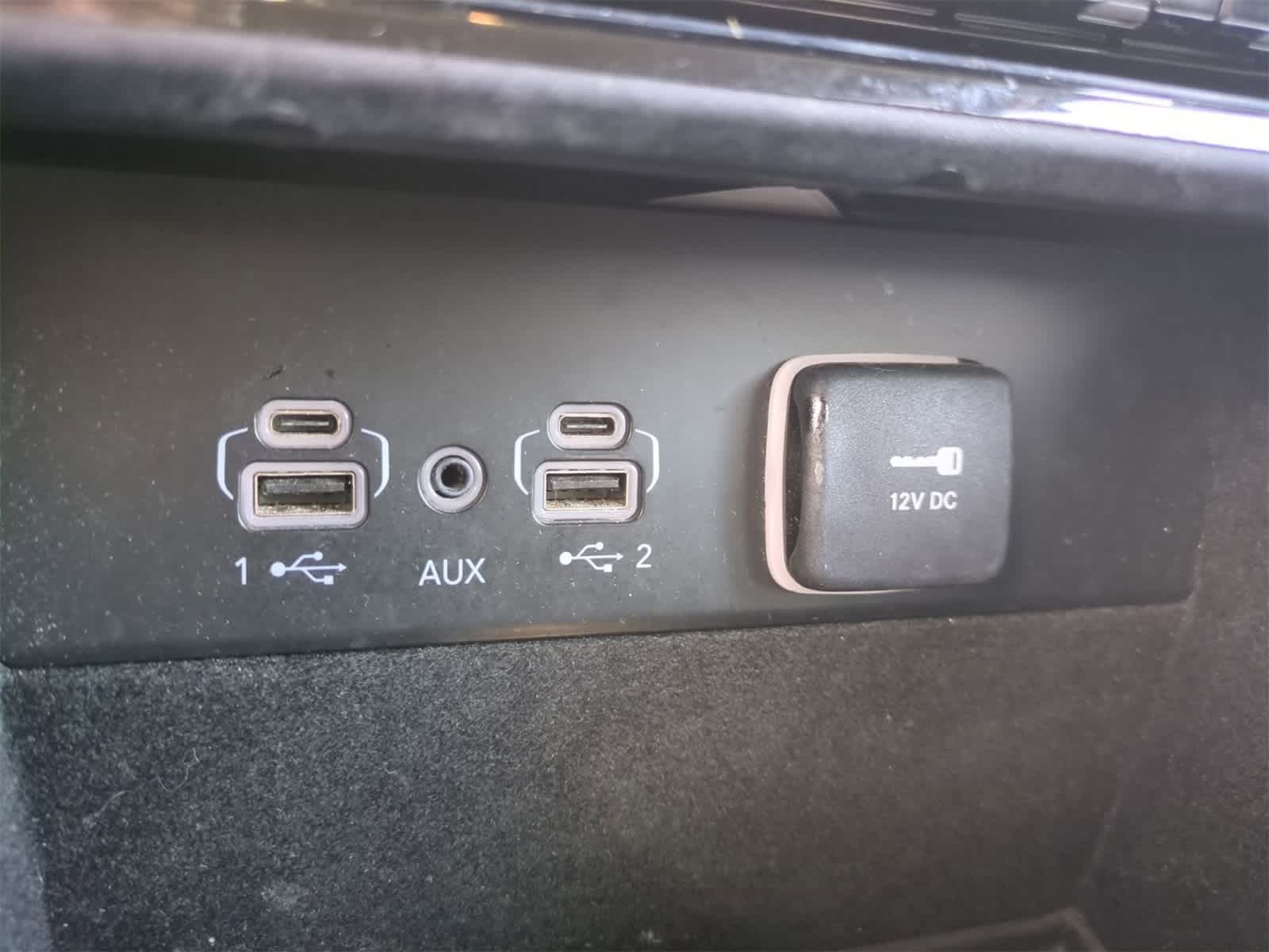 Thumbnail: 2022 Jeep Grand Cherokee L - 31