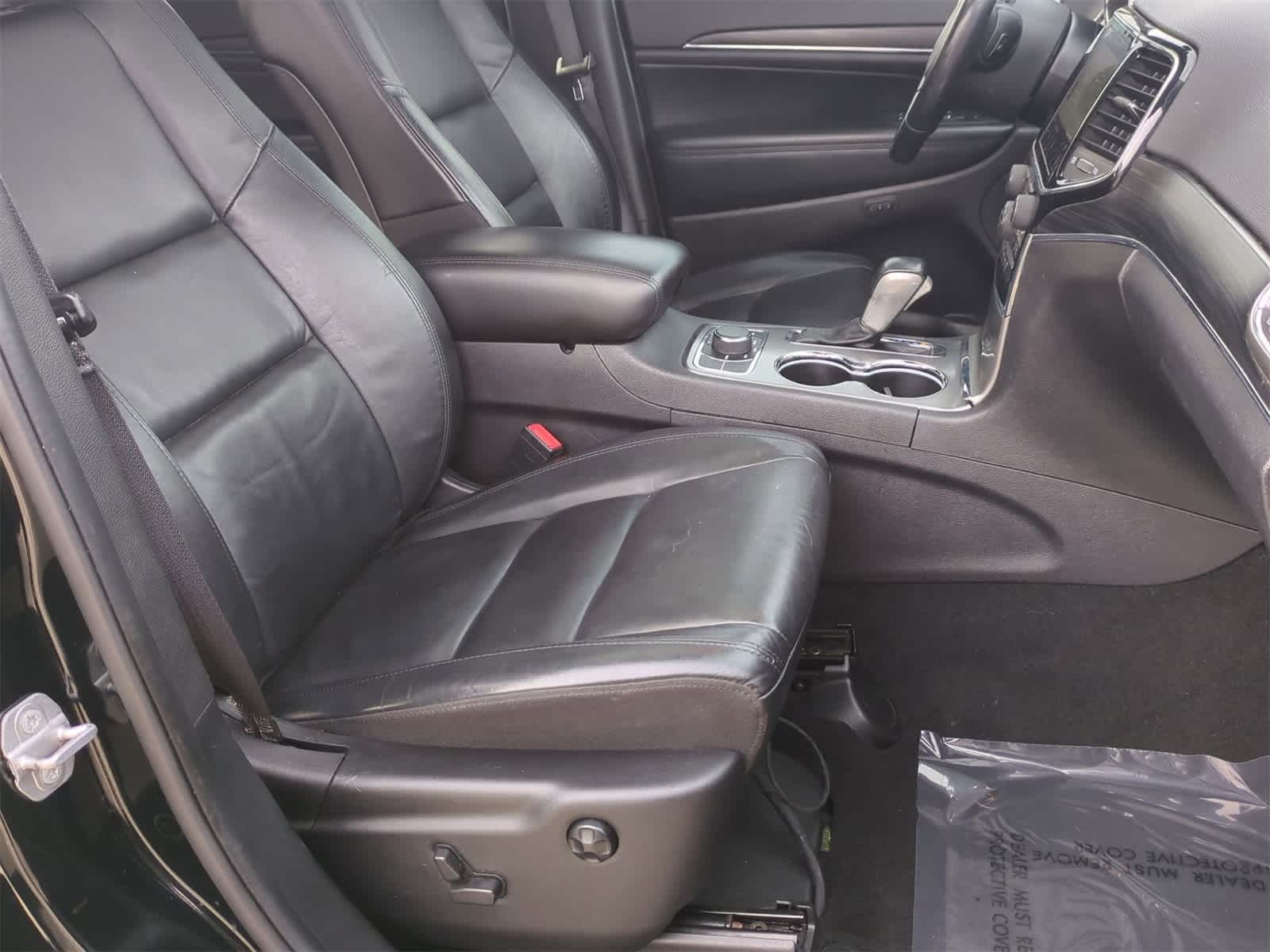 Thumbnail: 2021 Jeep Grand Cherokee - 30