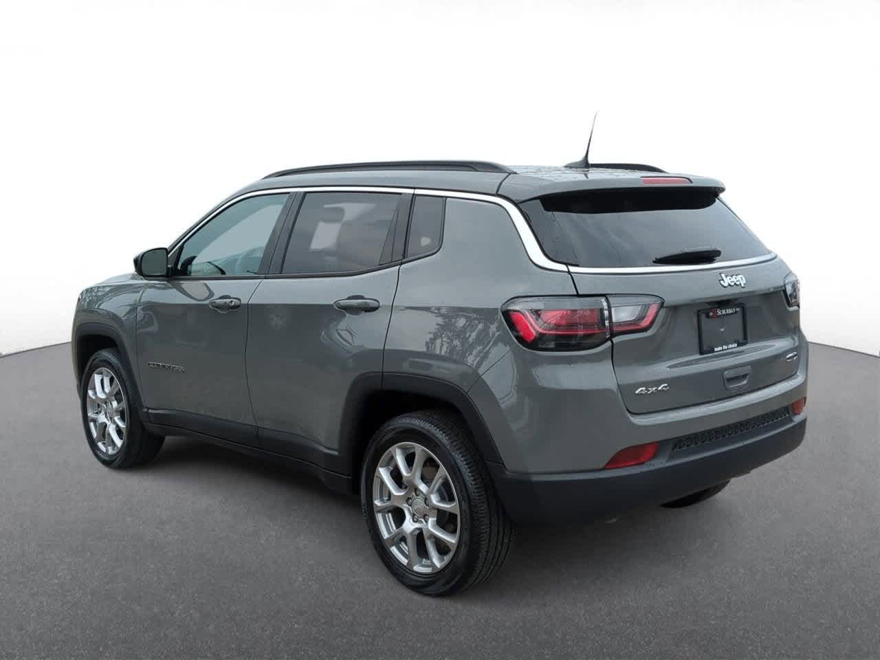 Thumbnail: 2024 Jeep Compass - 6