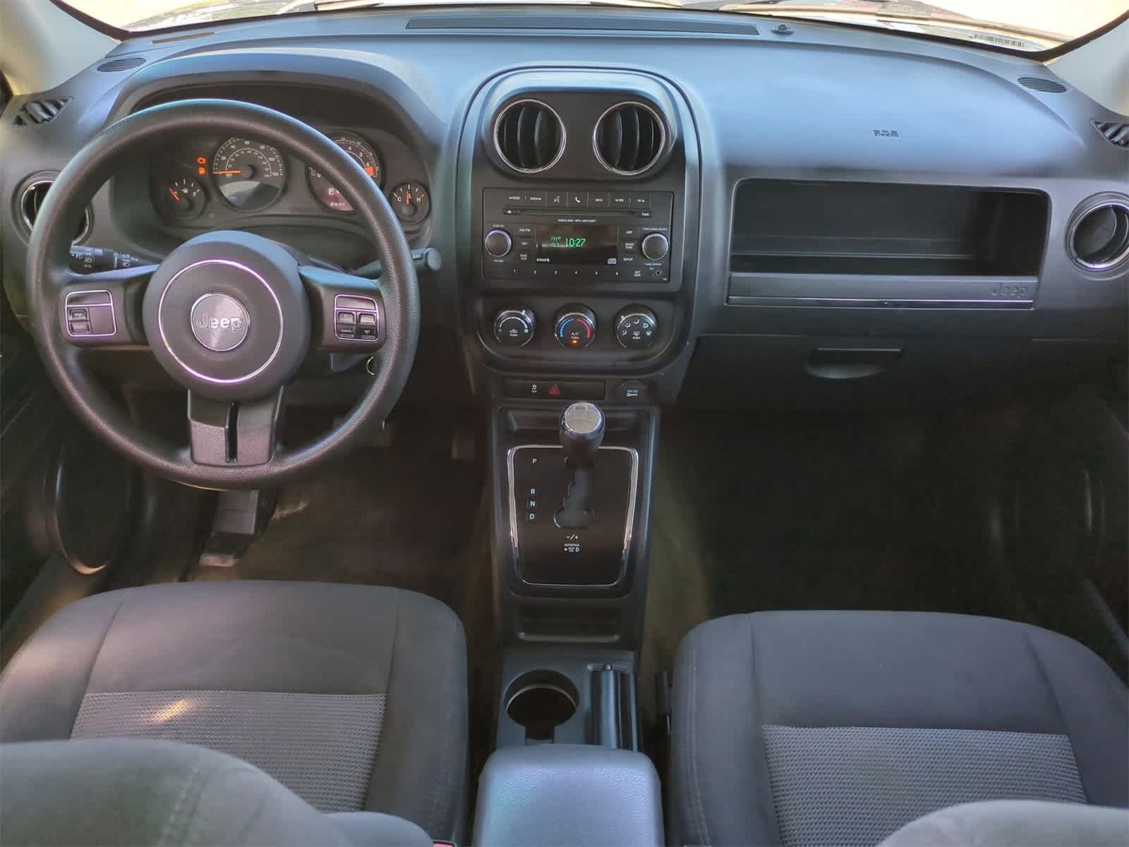 Thumbnail: 2016 Jeep Patriot - 14