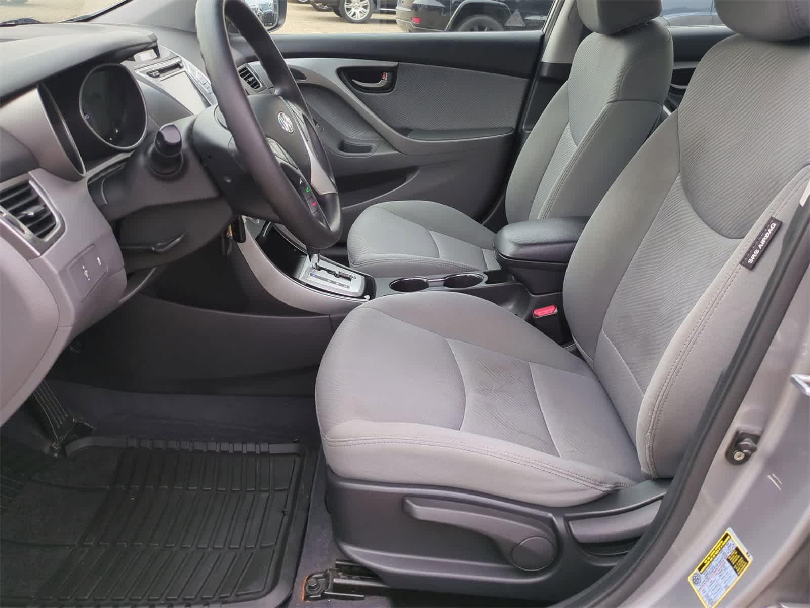 Thumbnail: 2011 Hyundai Elantra - 15