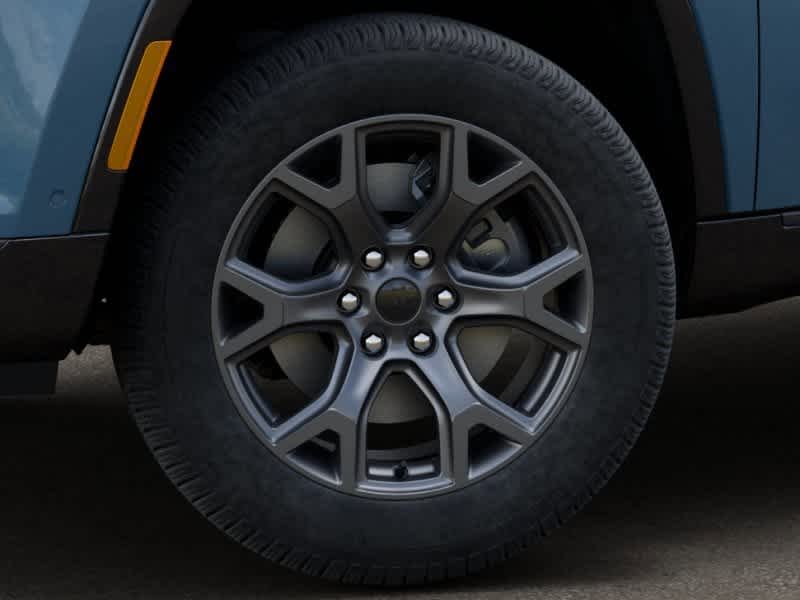 Thumbnail: 2026 Jeep Grand Wagoneer - 8