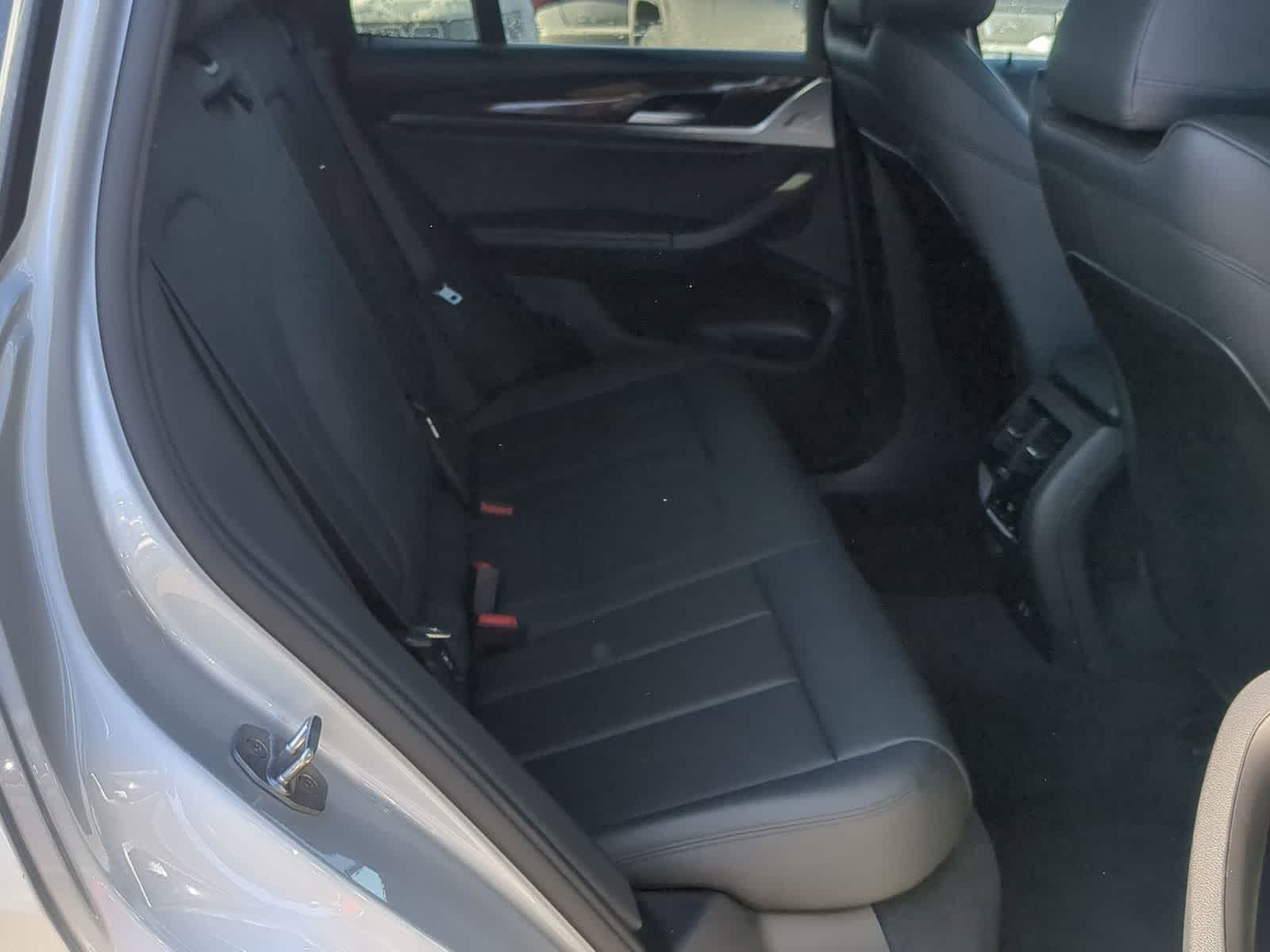 Thumbnail: 2020 BMW X3 - 27