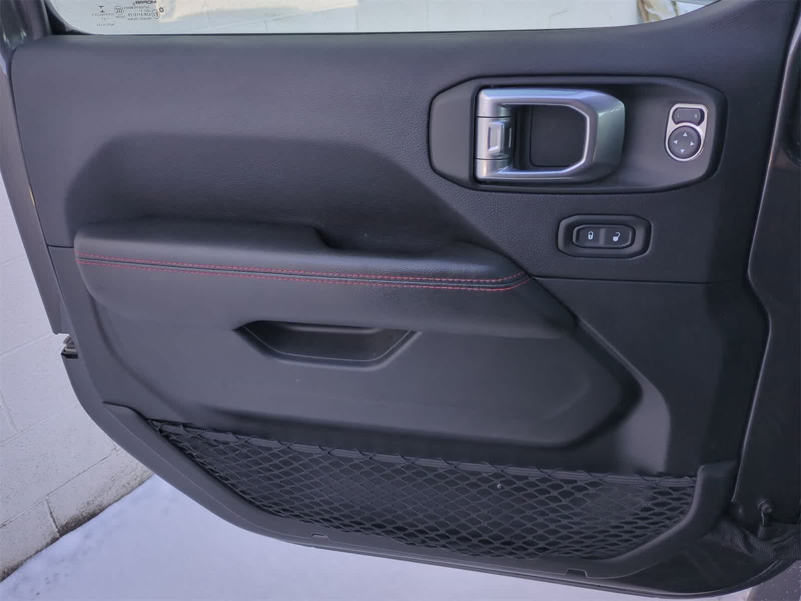 Thumbnail: 2021 Jeep Wrangler - 26