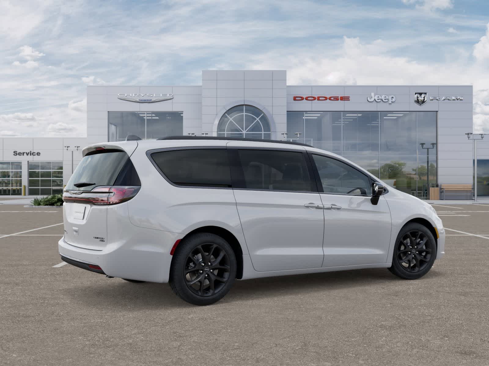 Thumbnail: 2026 Chrysler Pacifica - 4