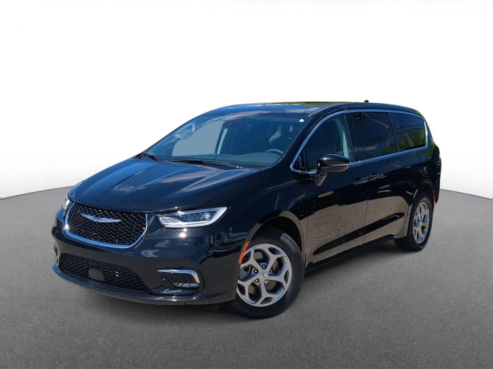 Thumbnail: 2024 Chrysler Pacifica - 1