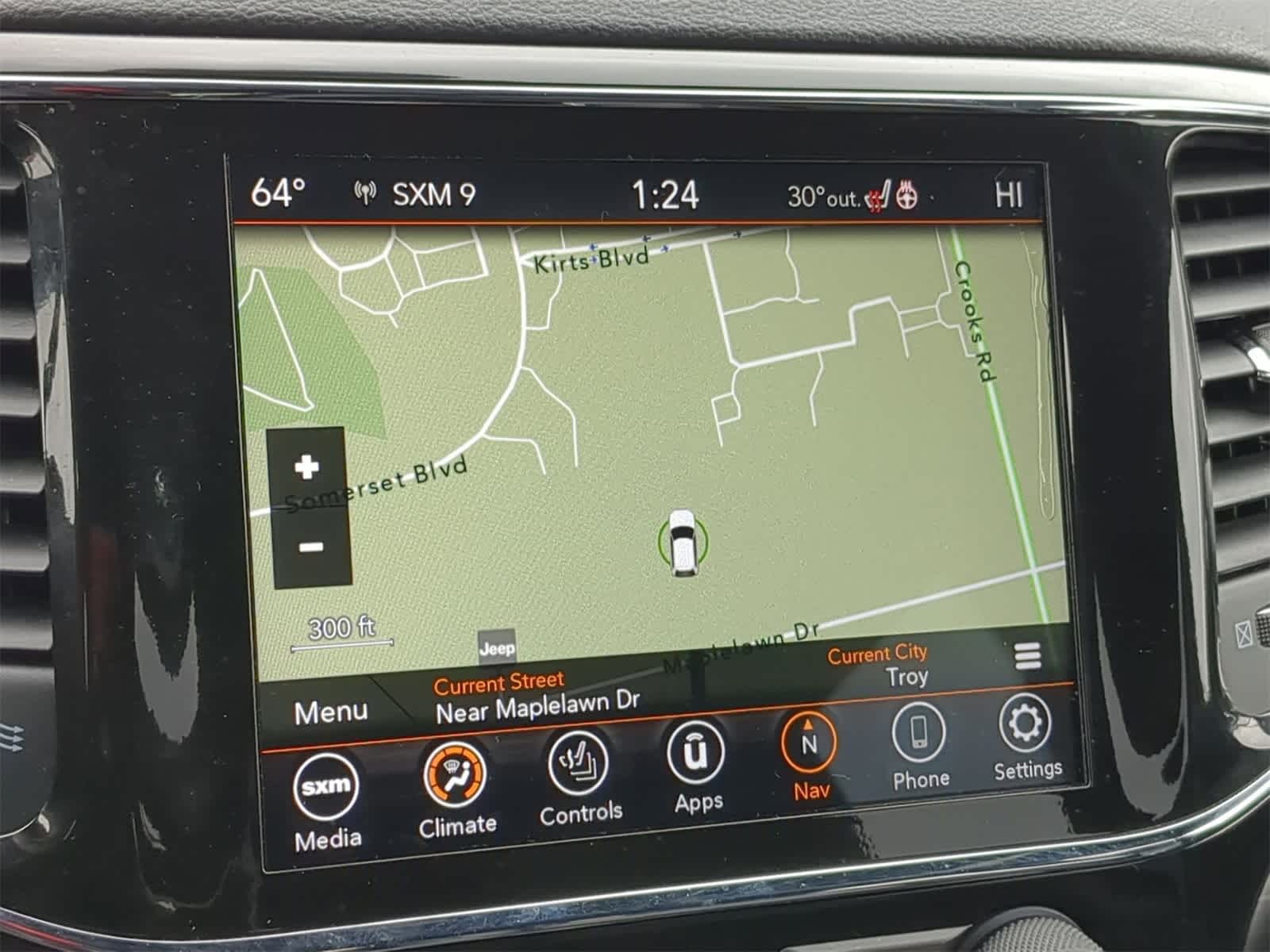 Thumbnail: 2022 Jeep Grand Cherokee - 34