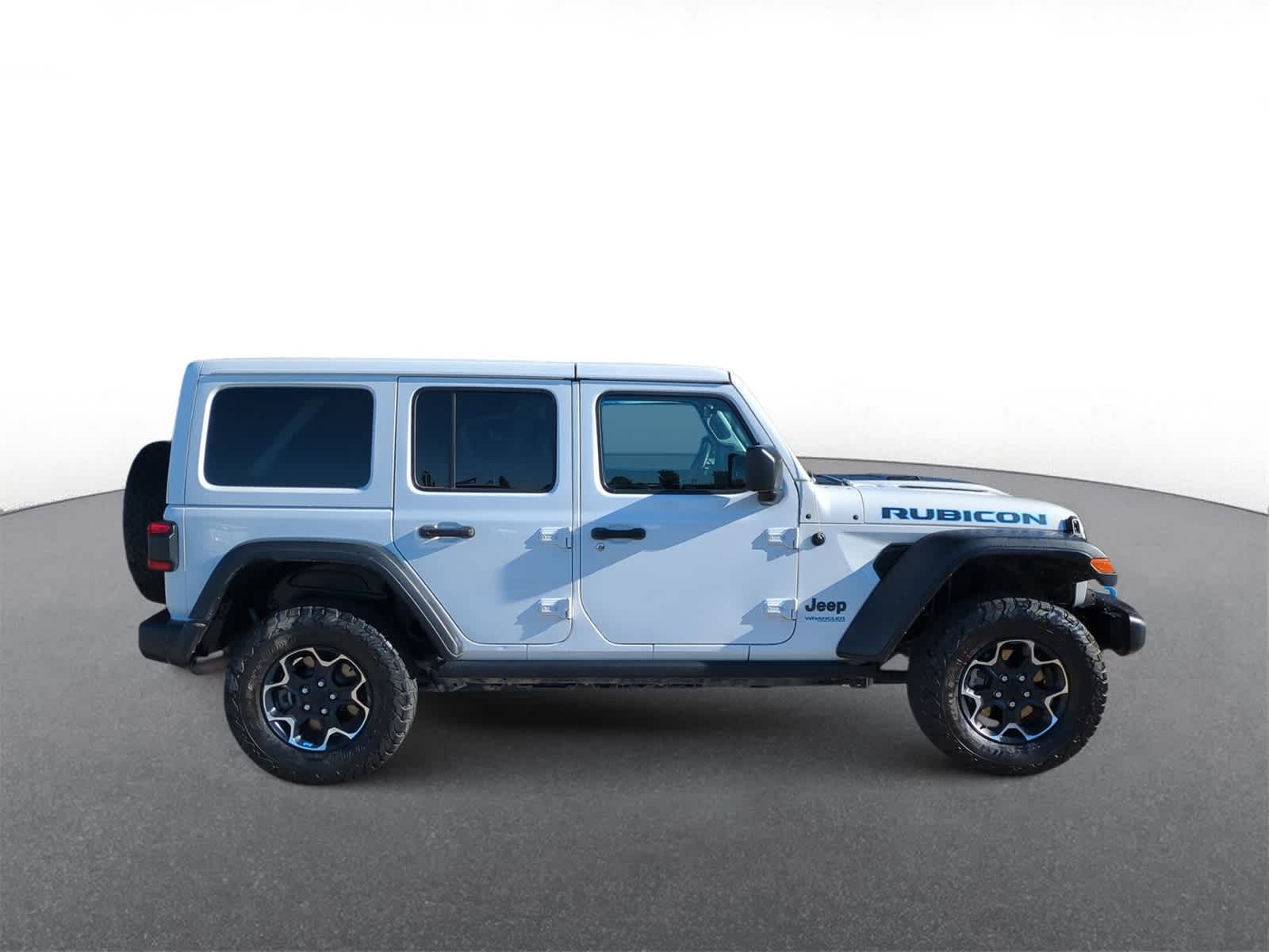 Thumbnail: 2022 Jeep Wrangler - 9