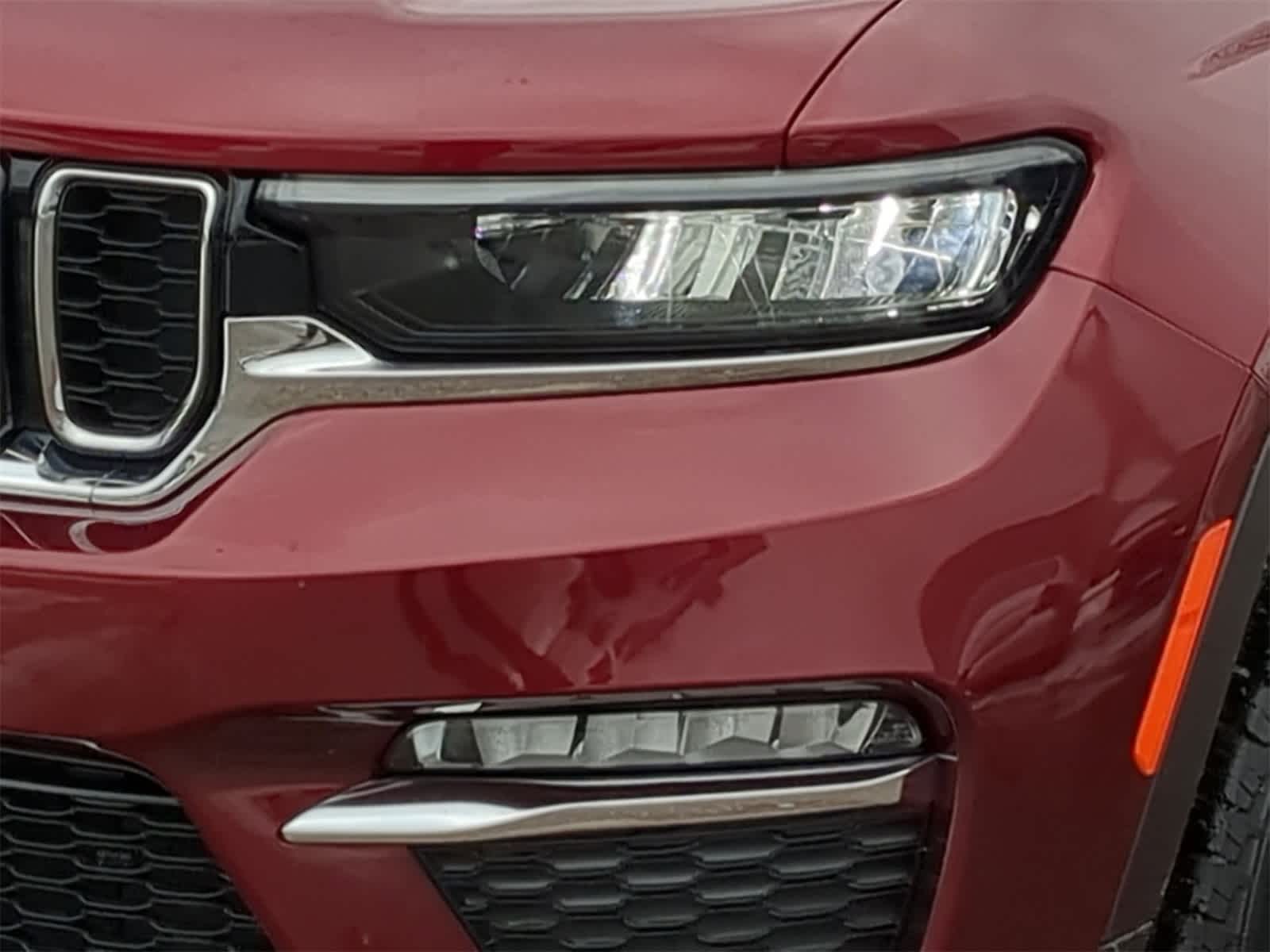 Thumbnail: 2023 Jeep Grand Cherokee - 18