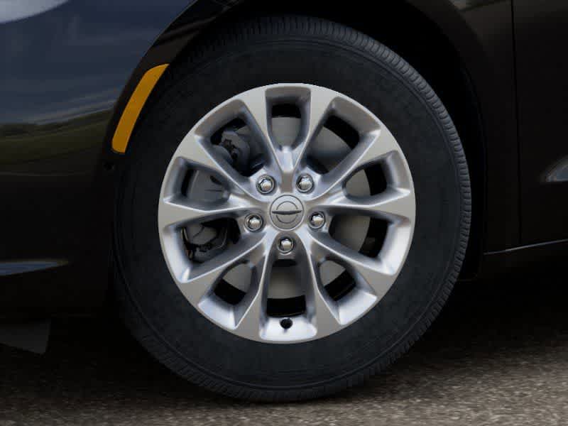 Thumbnail: 2026 Chrysler Pacifica - 8