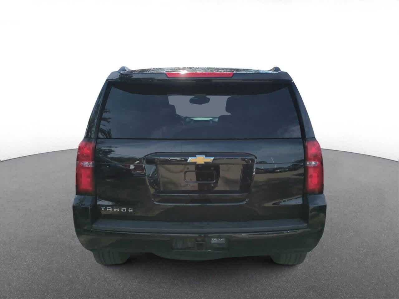 Thumbnail: 2017 Chevrolet Tahoe - 7