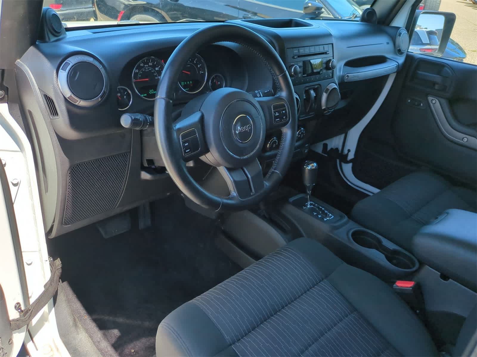 Thumbnail: 2012 Jeep Wrangler - 10