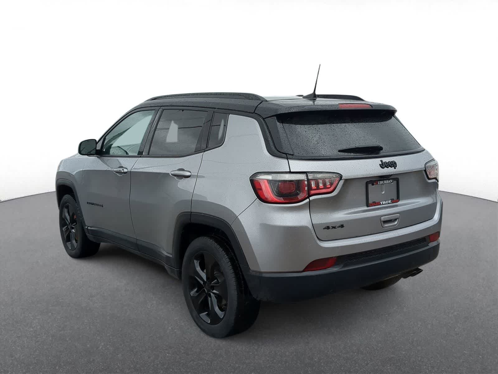 Thumbnail: 2018 Jeep Compass - 6