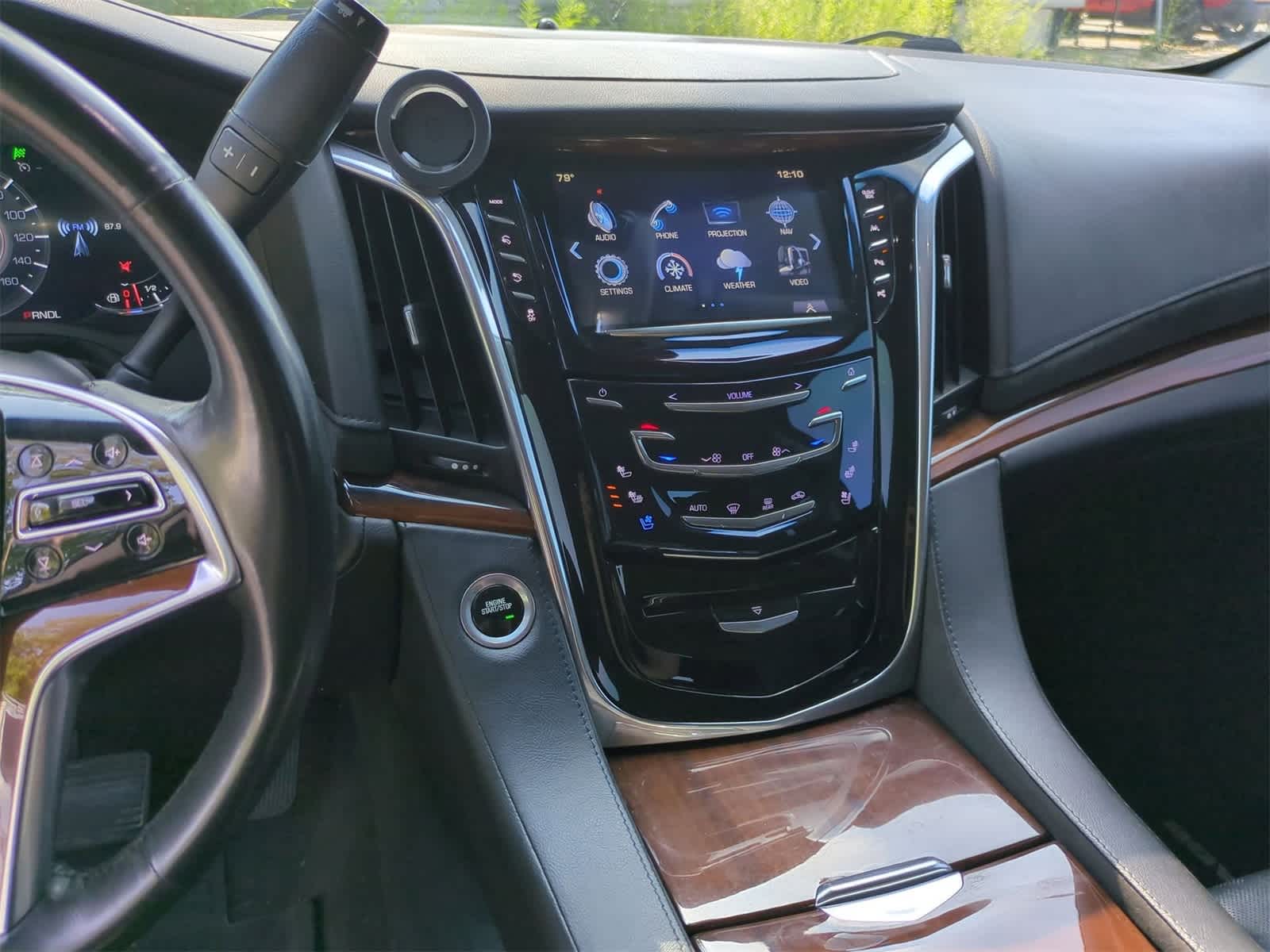 Thumbnail: 2018 Cadillac Escalade - 25