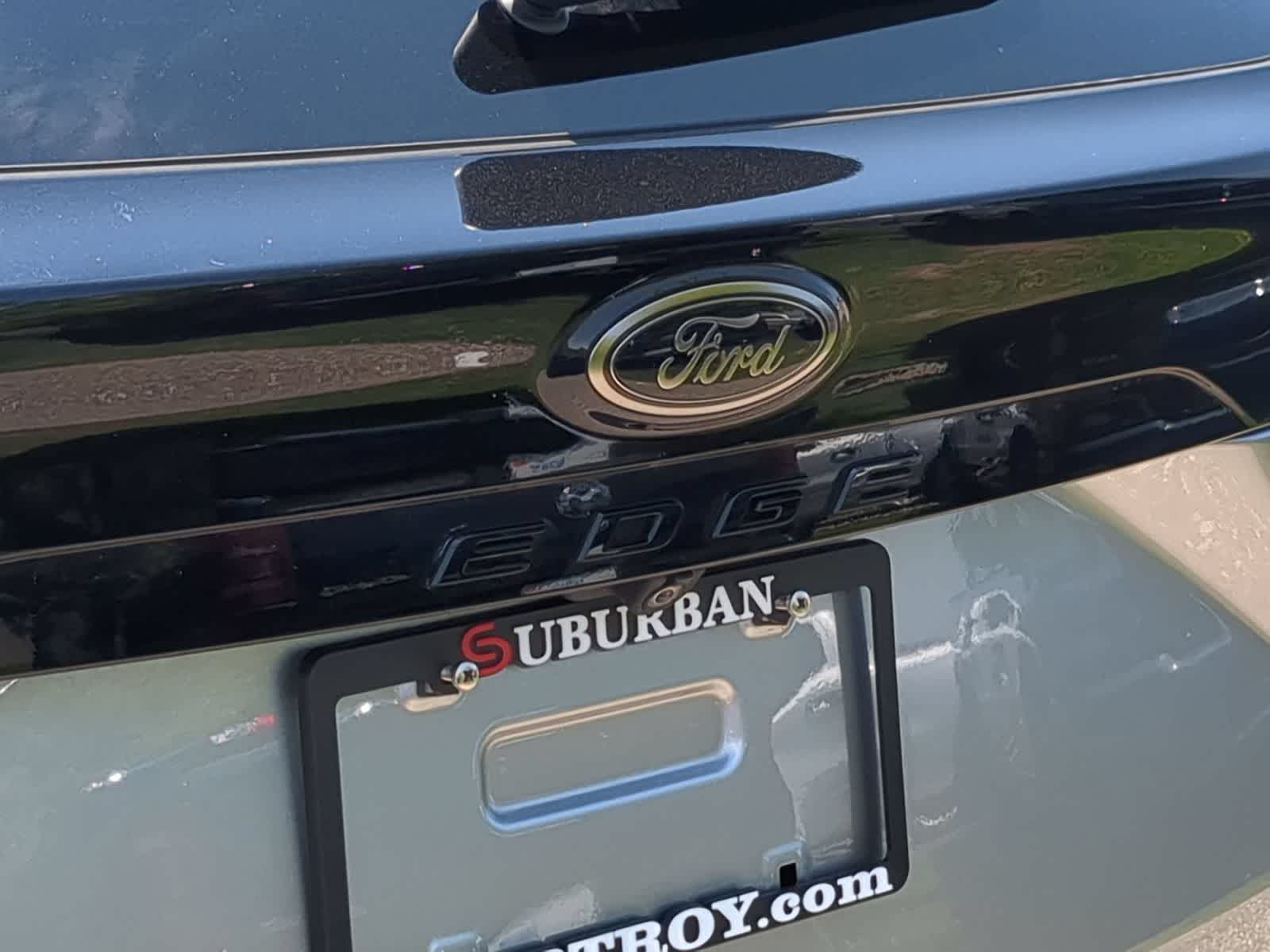 Thumbnail: 2022 Ford Edge - 13