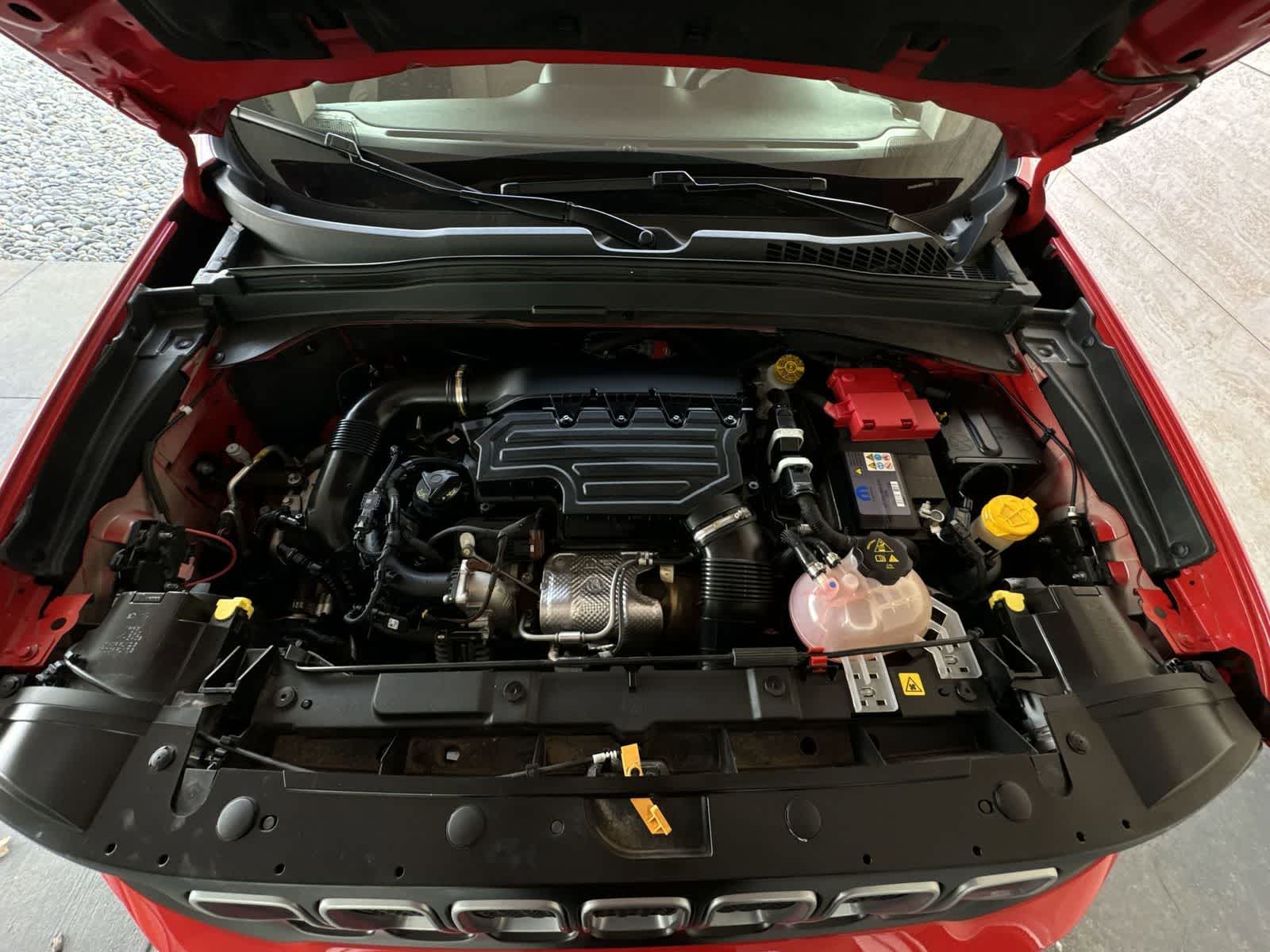 Thumbnail: 2022 Jeep Renegade - 15