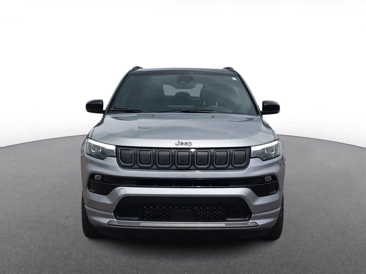 Thumbnail: 2022 Jeep Compass - 3