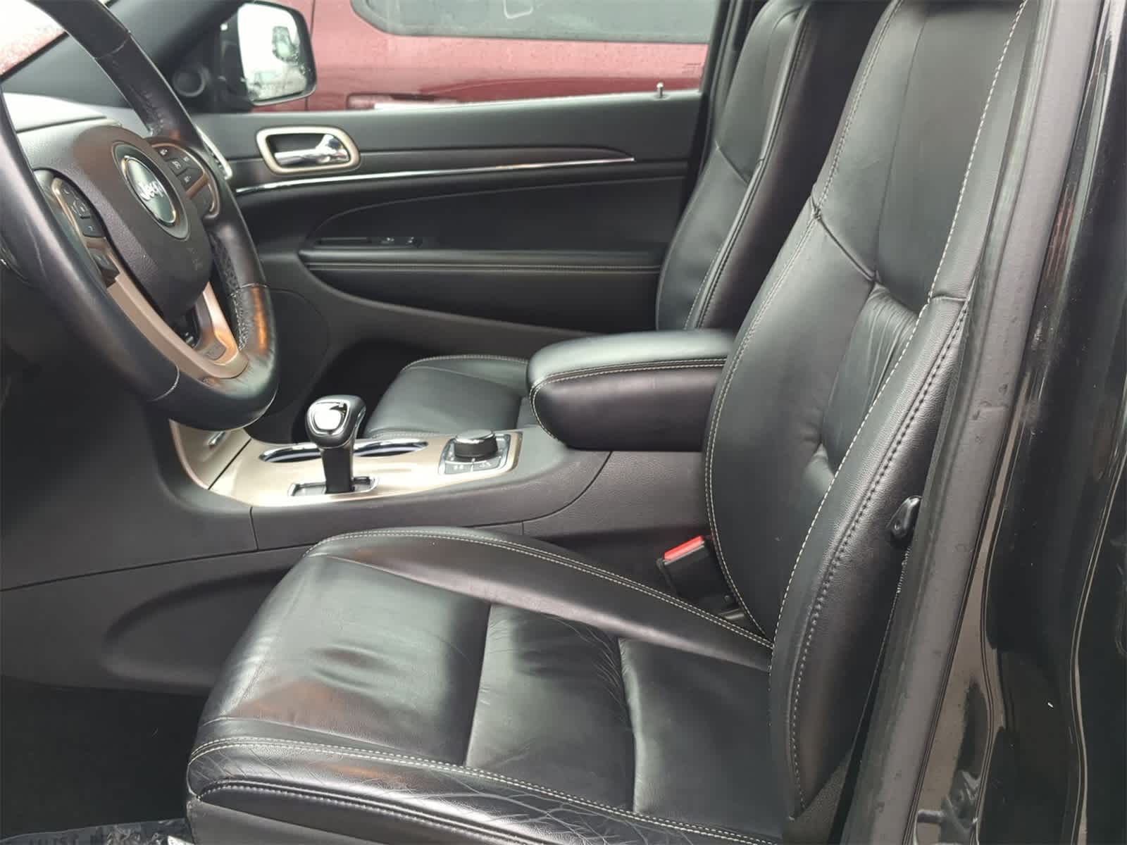 Thumbnail: 2015 Jeep Grand Cherokee - 24