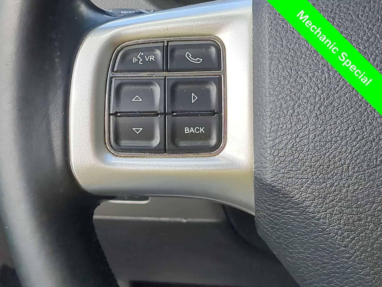 Thumbnail: 2012 Dodge Durango - 23