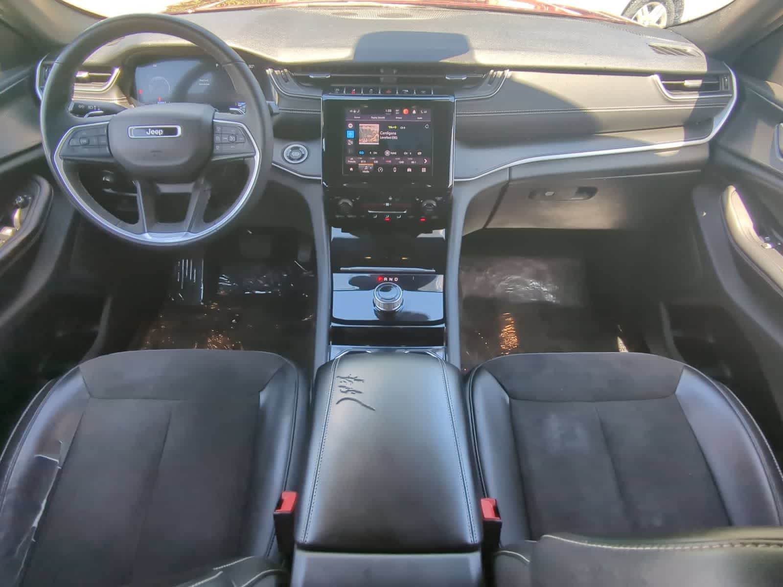 Thumbnail: 2023 Jeep Grand Cherokee - 15
