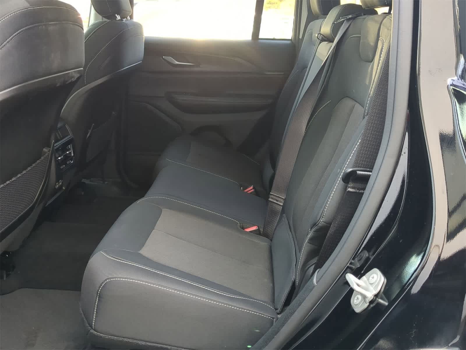 Thumbnail: 2023 Jeep Grand Cherokee - 26