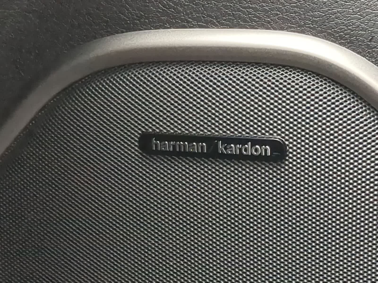 Thumbnail: 2018 Jeep Grand Cherokee - 29