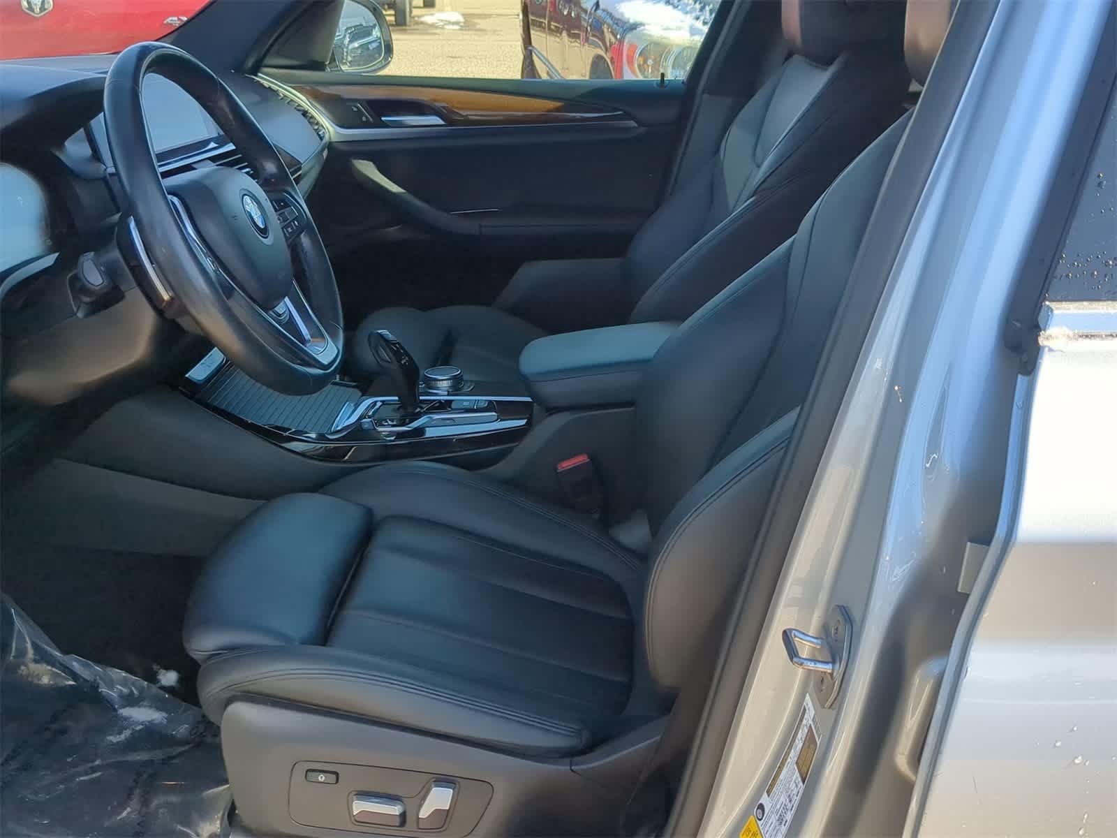 Thumbnail: 2020 BMW X3 - 23