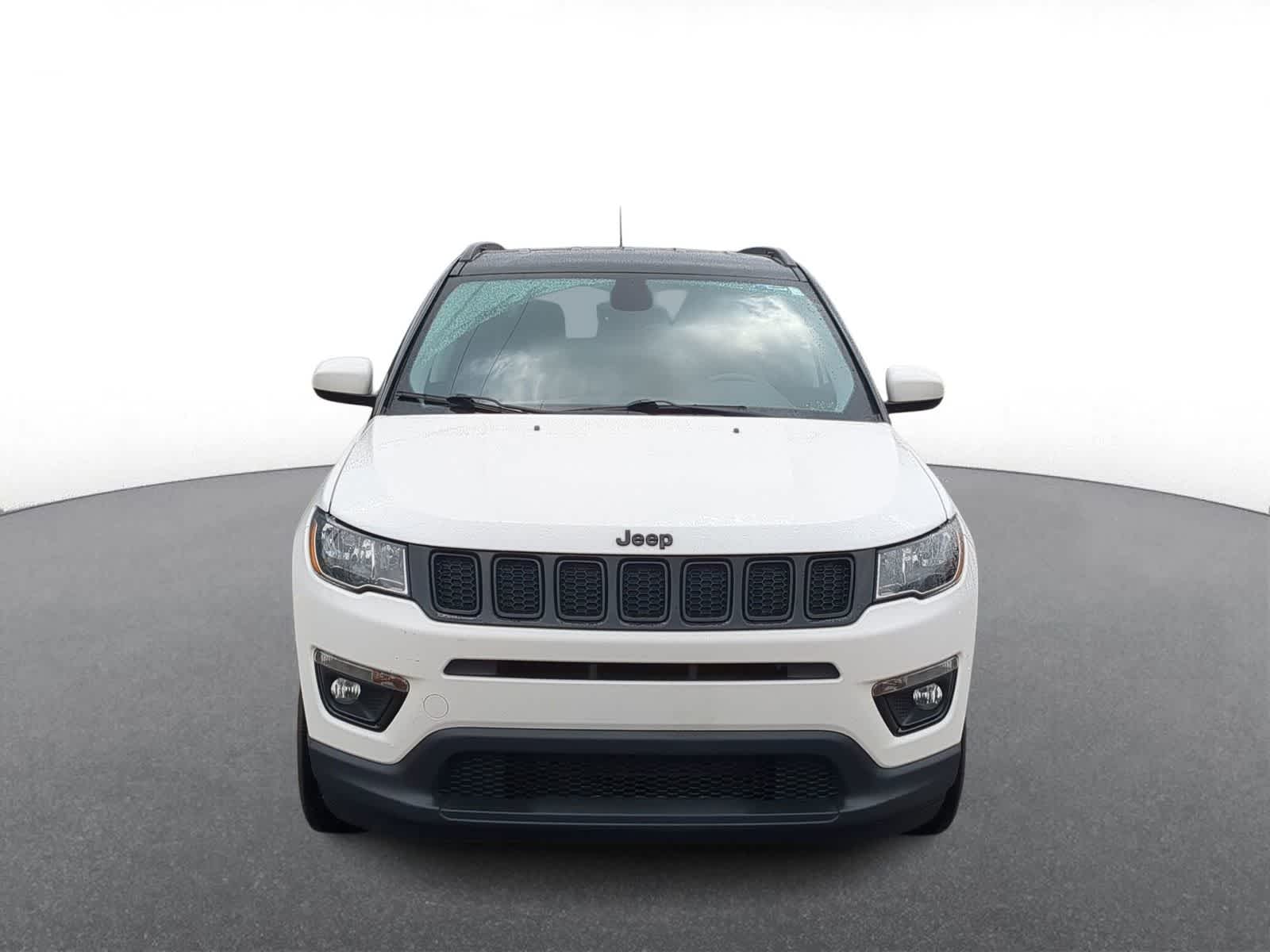 Thumbnail: 2018 Jeep Compass - 3