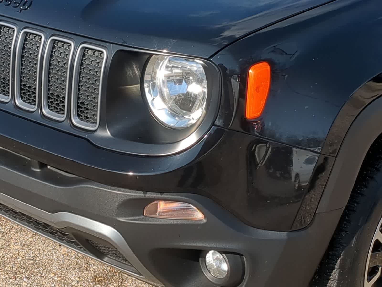 Thumbnail: 2023 Jeep Renegade - 11