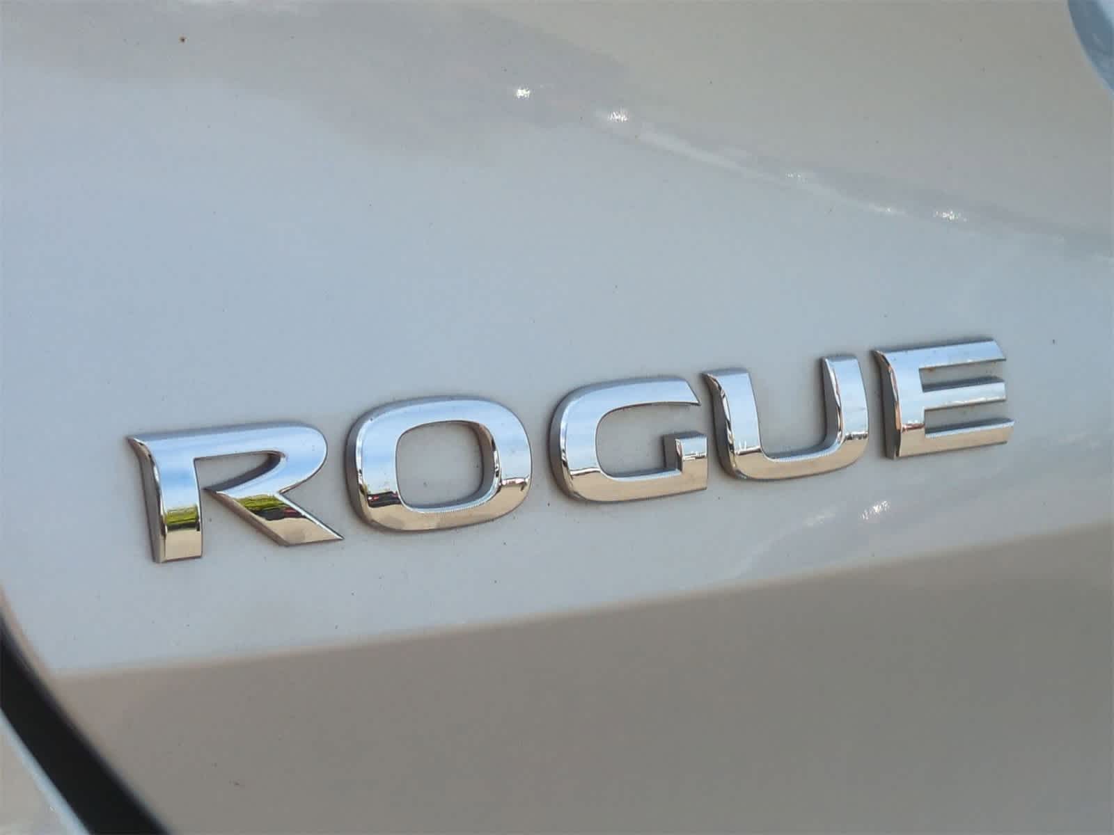 Thumbnail: 2020 Nissan Rogue - 12