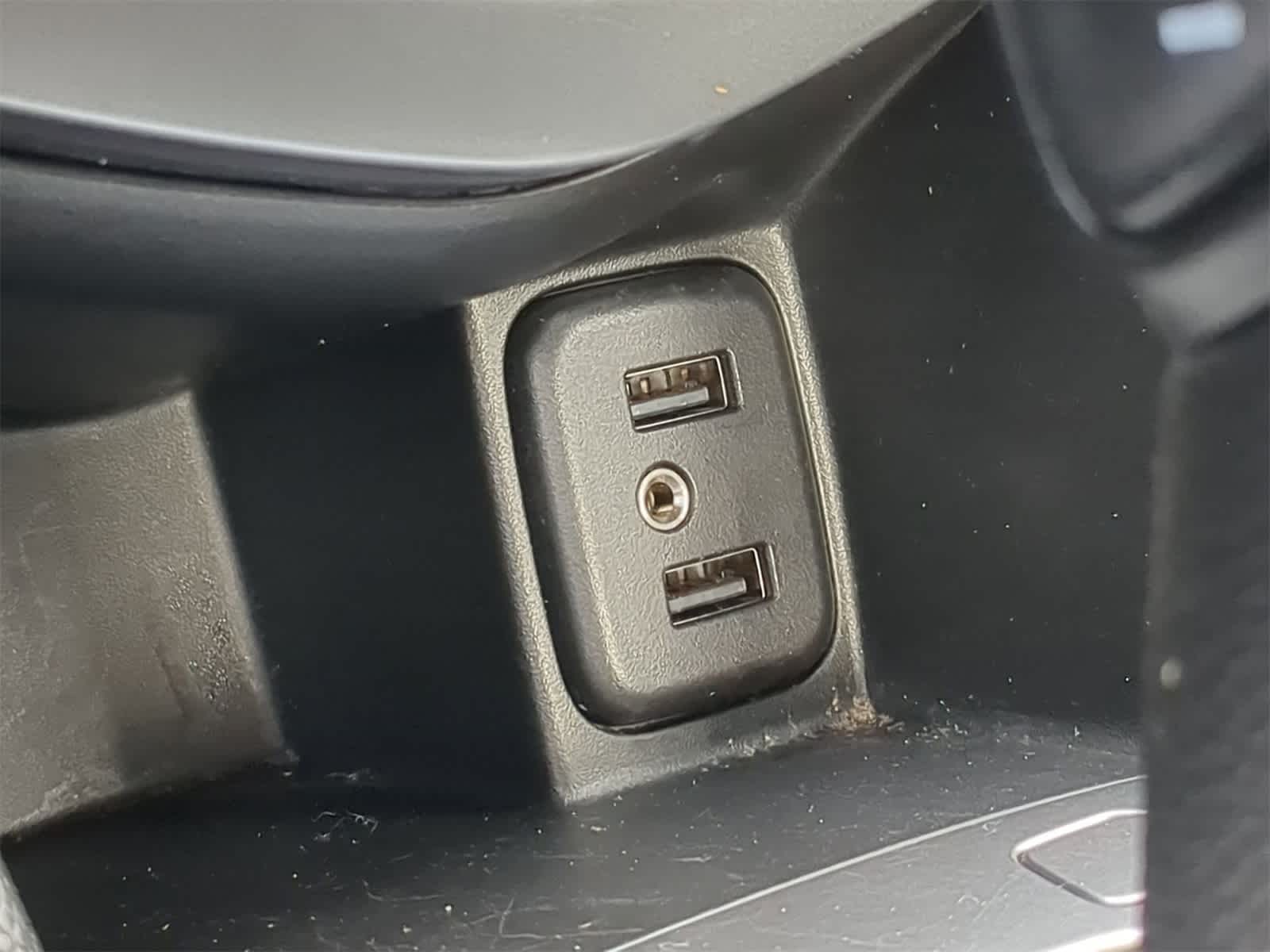 Thumbnail: 2020 Chevrolet Sonic - 36