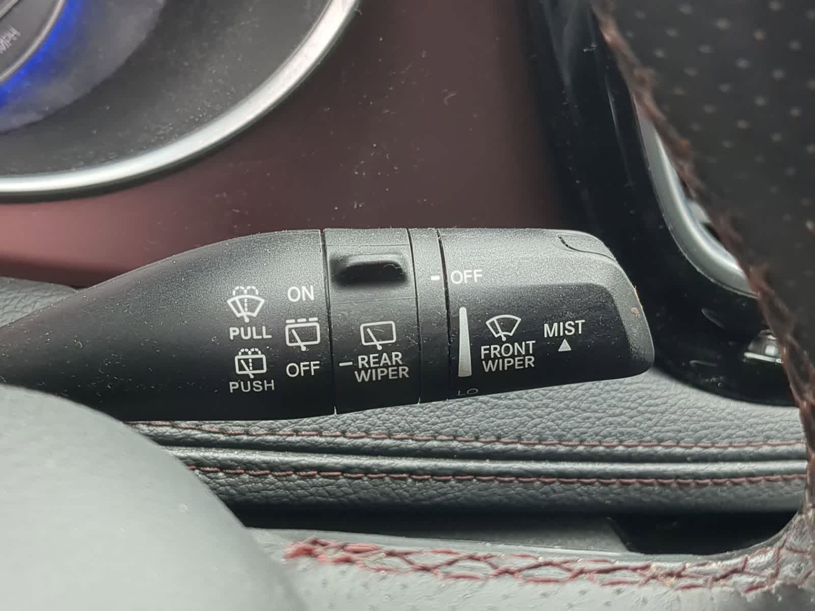 Thumbnail: 2020 Chrysler Pacifica - 25