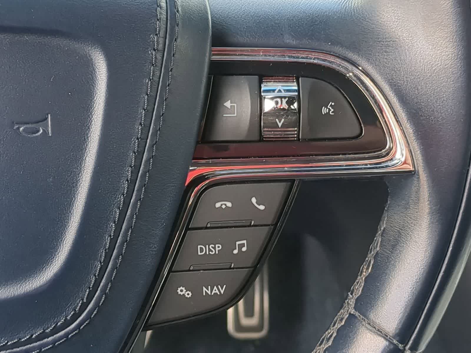 Thumbnail: 2017 Lincoln Continental - 24