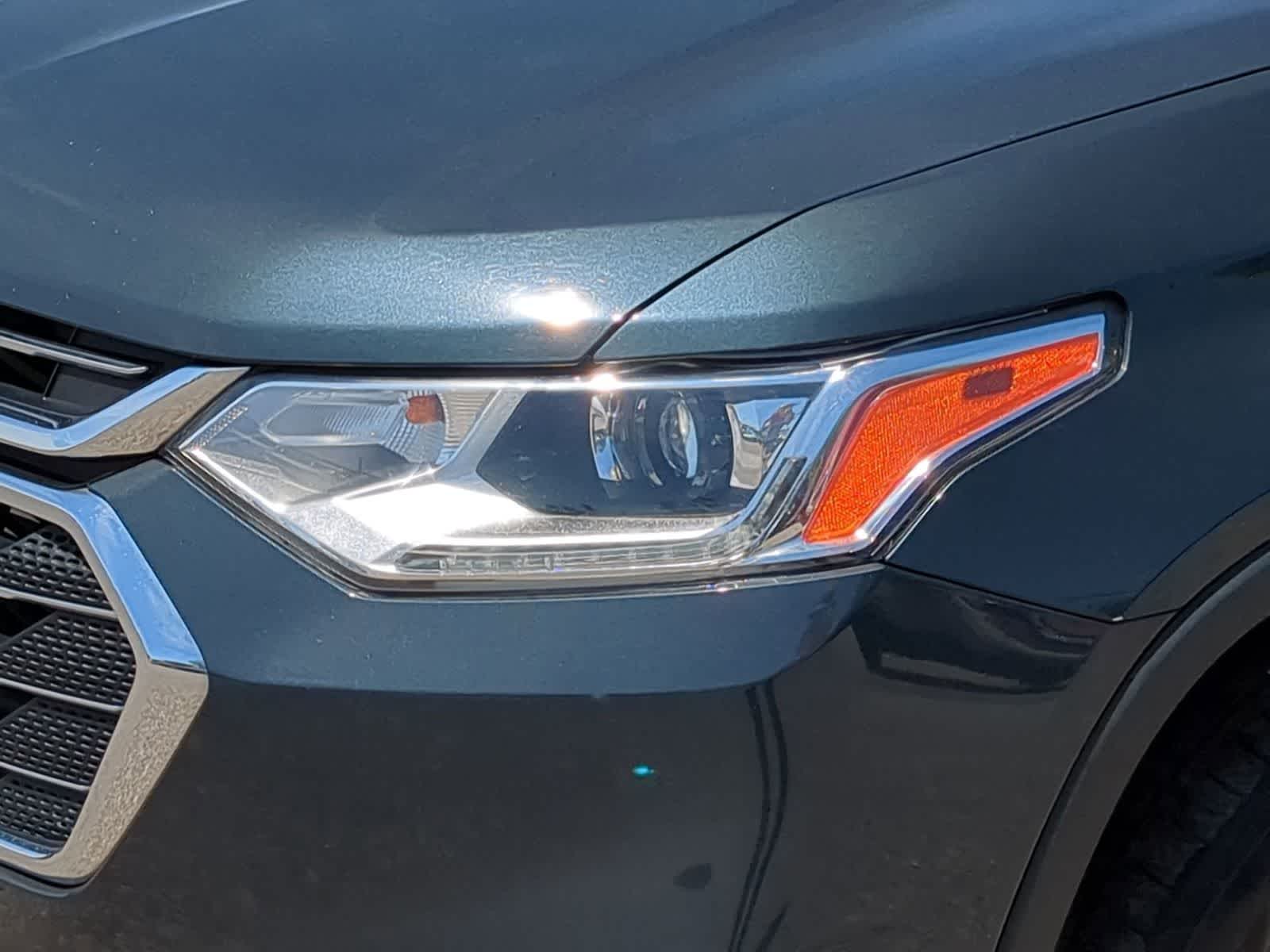 Thumbnail: 2018 Chevrolet Traverse - 11