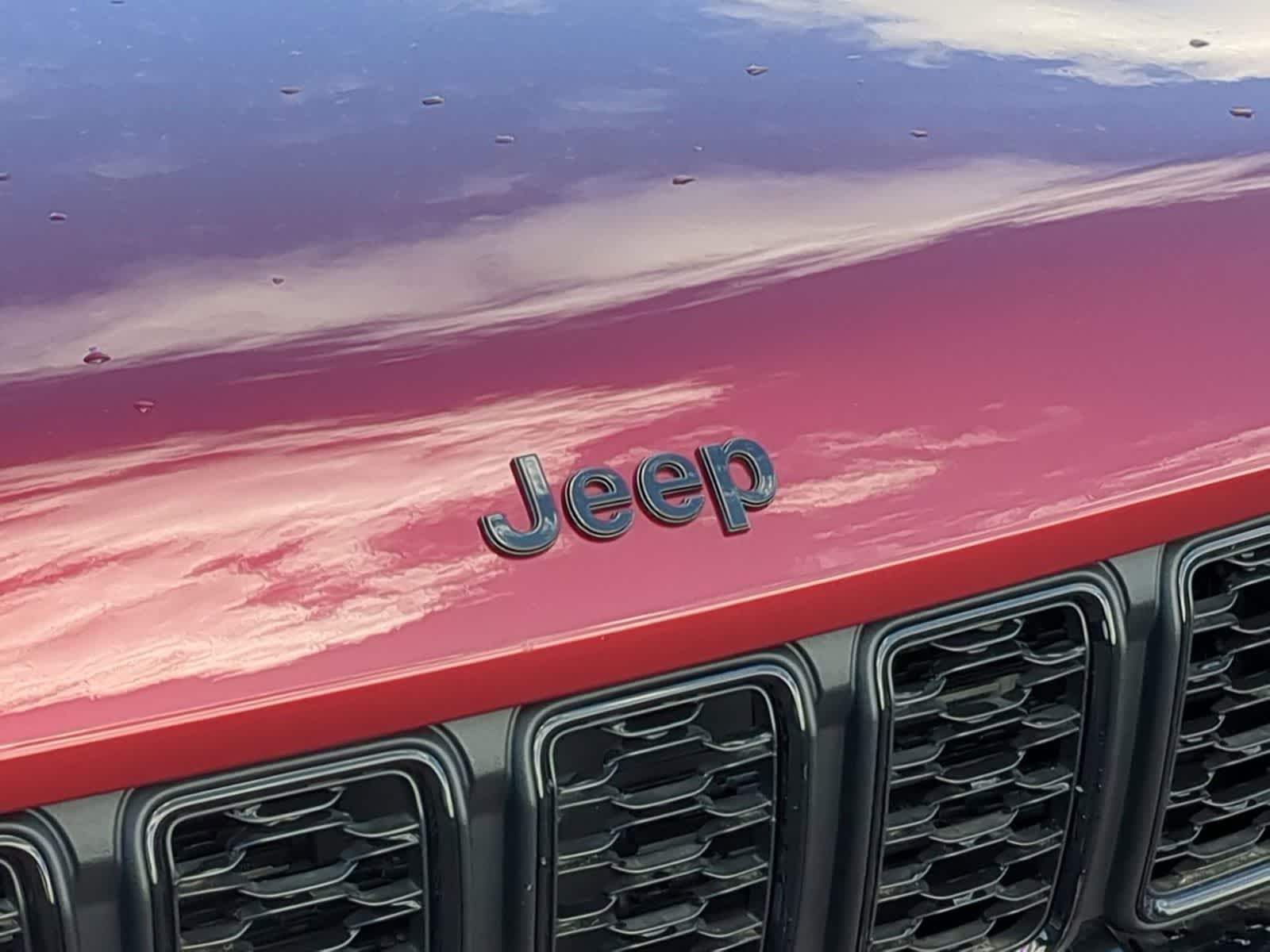 Thumbnail: 2023 Jeep Grand Cherokee - 12