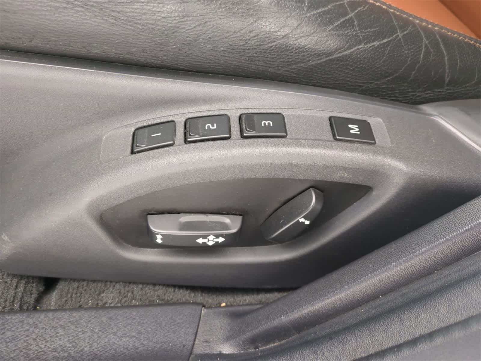 Thumbnail: 2017 Volvo S60 - 17