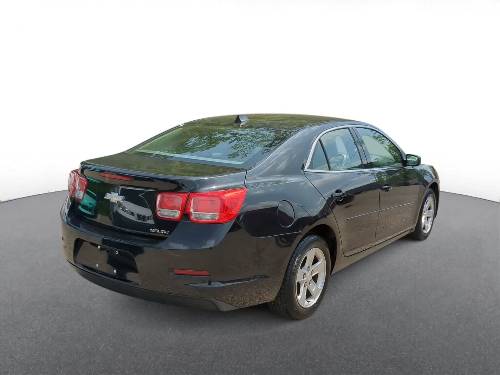 Thumbnail: 2013 Chevrolet Malibu - 8
