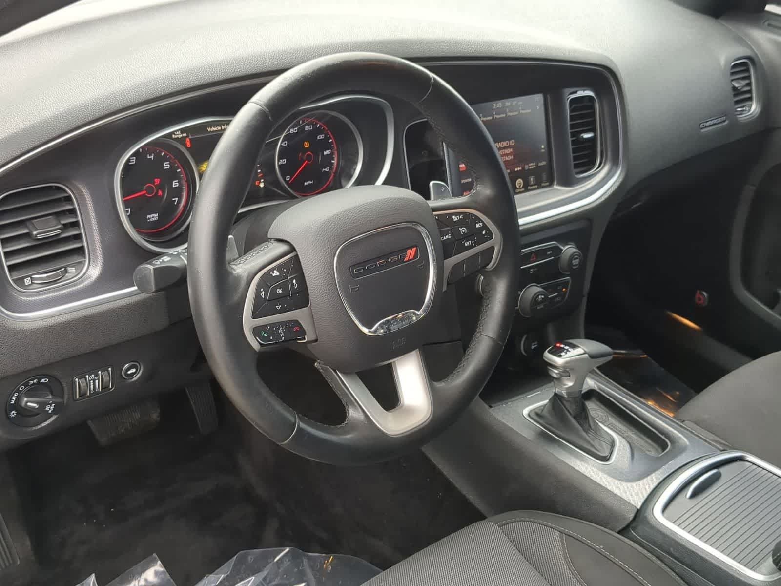 Thumbnail: 2016 Dodge Charger - 10