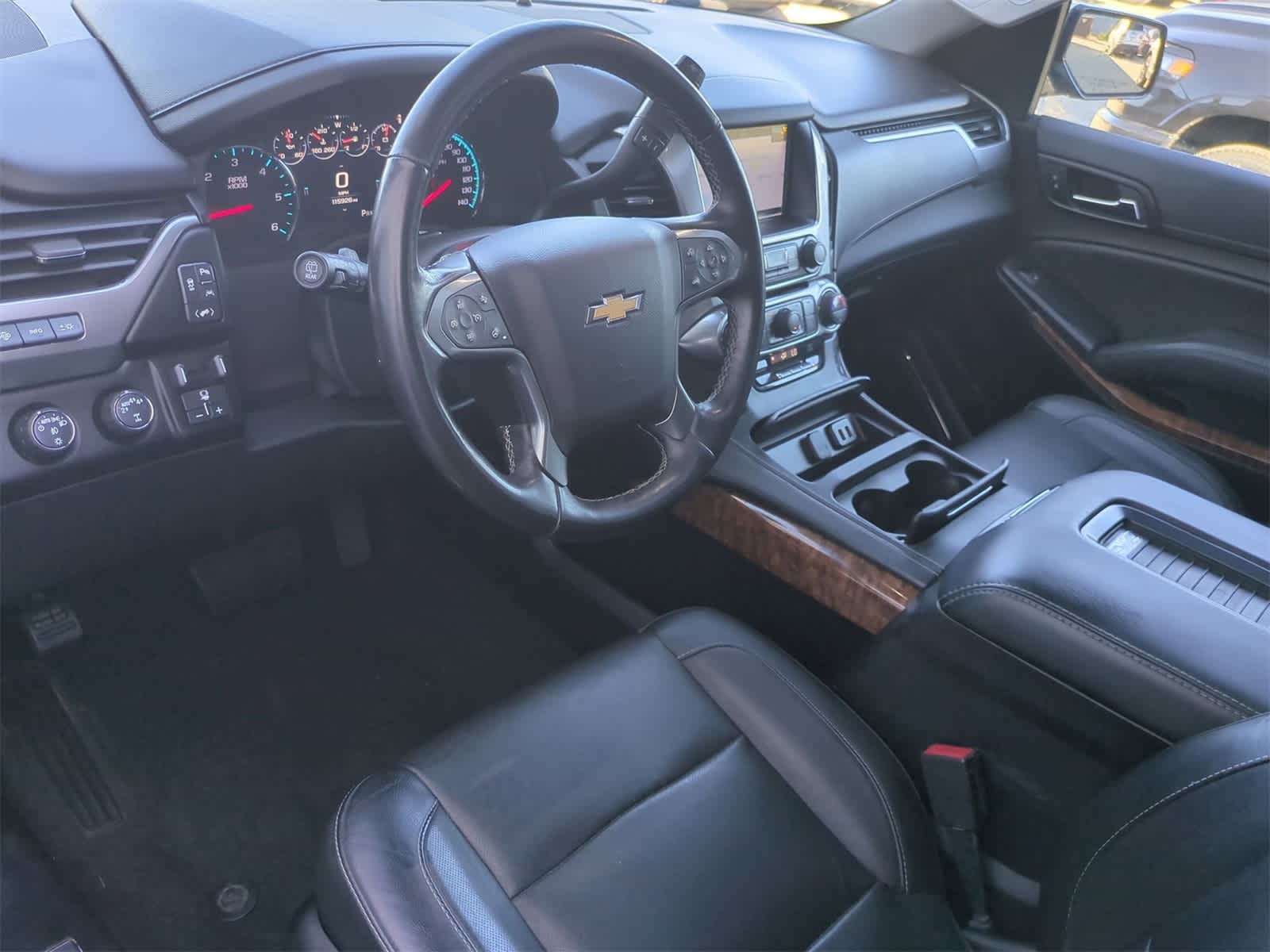 Thumbnail: 2020 Chevrolet Suburban - 10